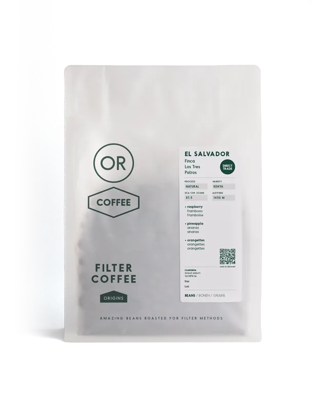 El Salvador Los Tres potros - Natural SL28